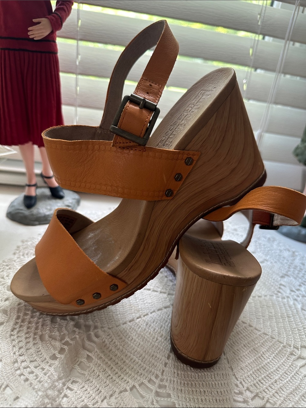 Timberland Orange Leather Slingback Wedge Sandals size 10 - Picture 10 of 10